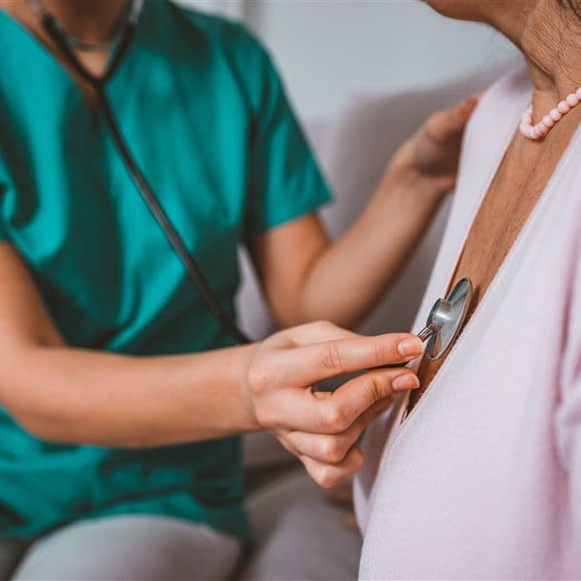 Equipos médicos para cada especialidad sanitaria McHealth